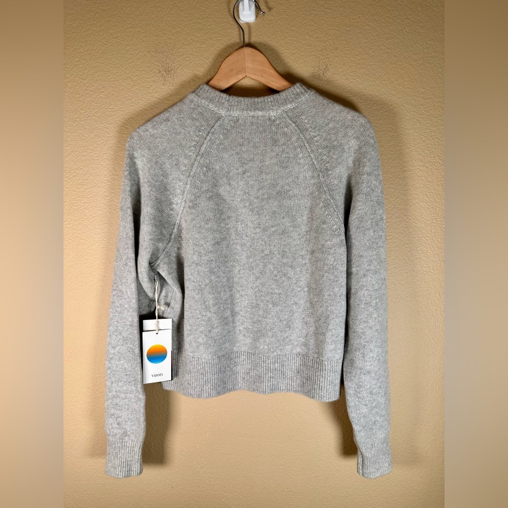 NWT Vuori Emillie Cashmere Crew in Pale Grey Heather - Picture 3 of 7
